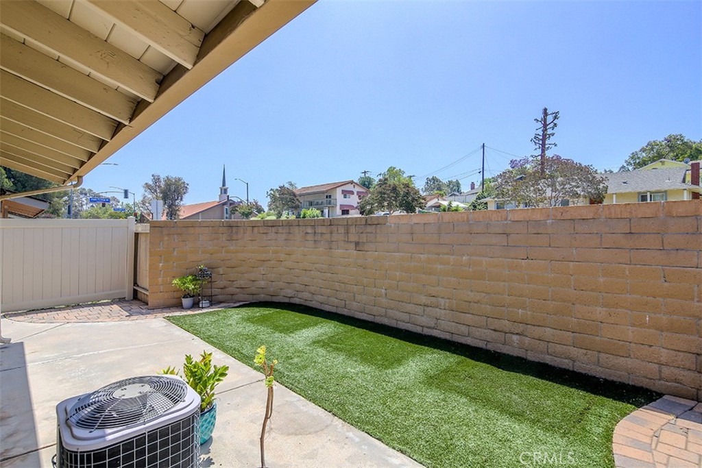 Property photo 33