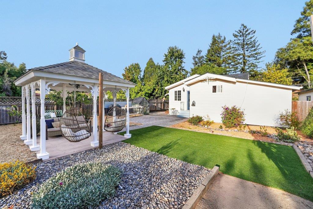 Property photo 37