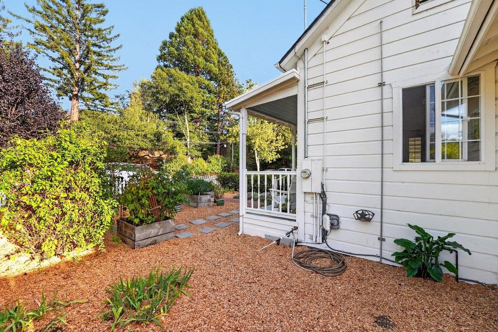 Property photo 44