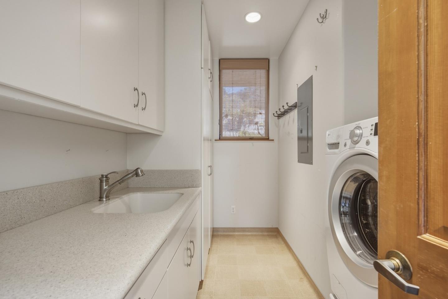 Property photo 46