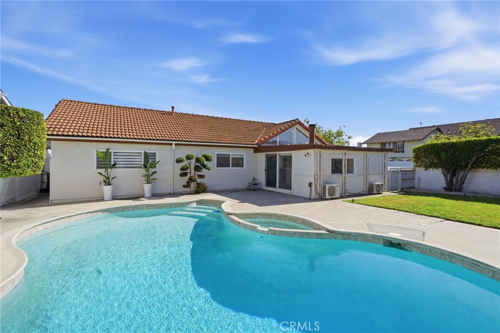 Property photo 23