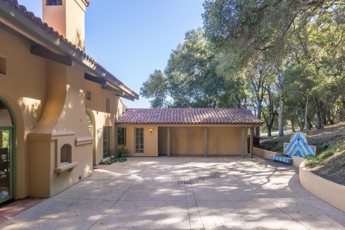 Property photo 37