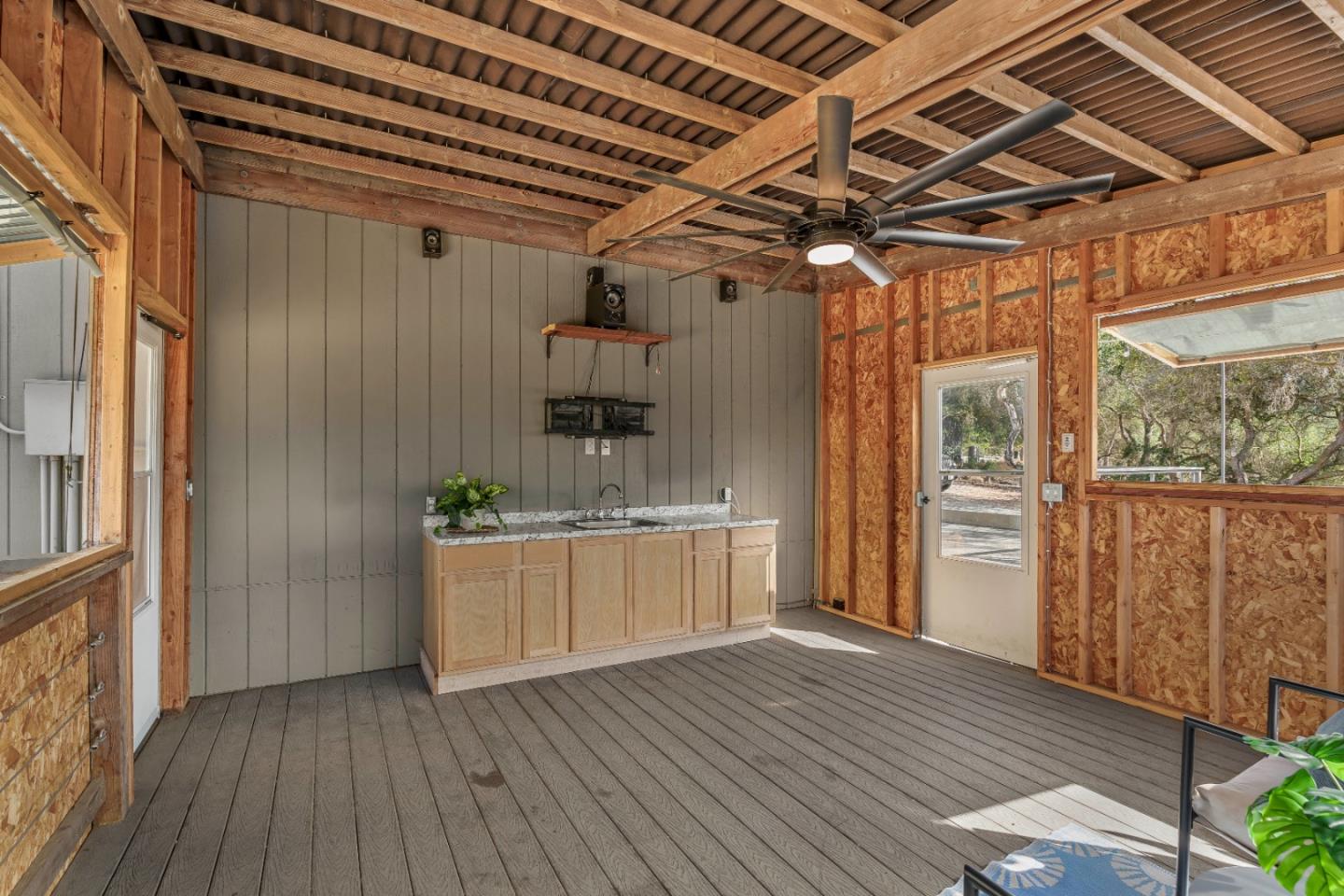 Property photo 37