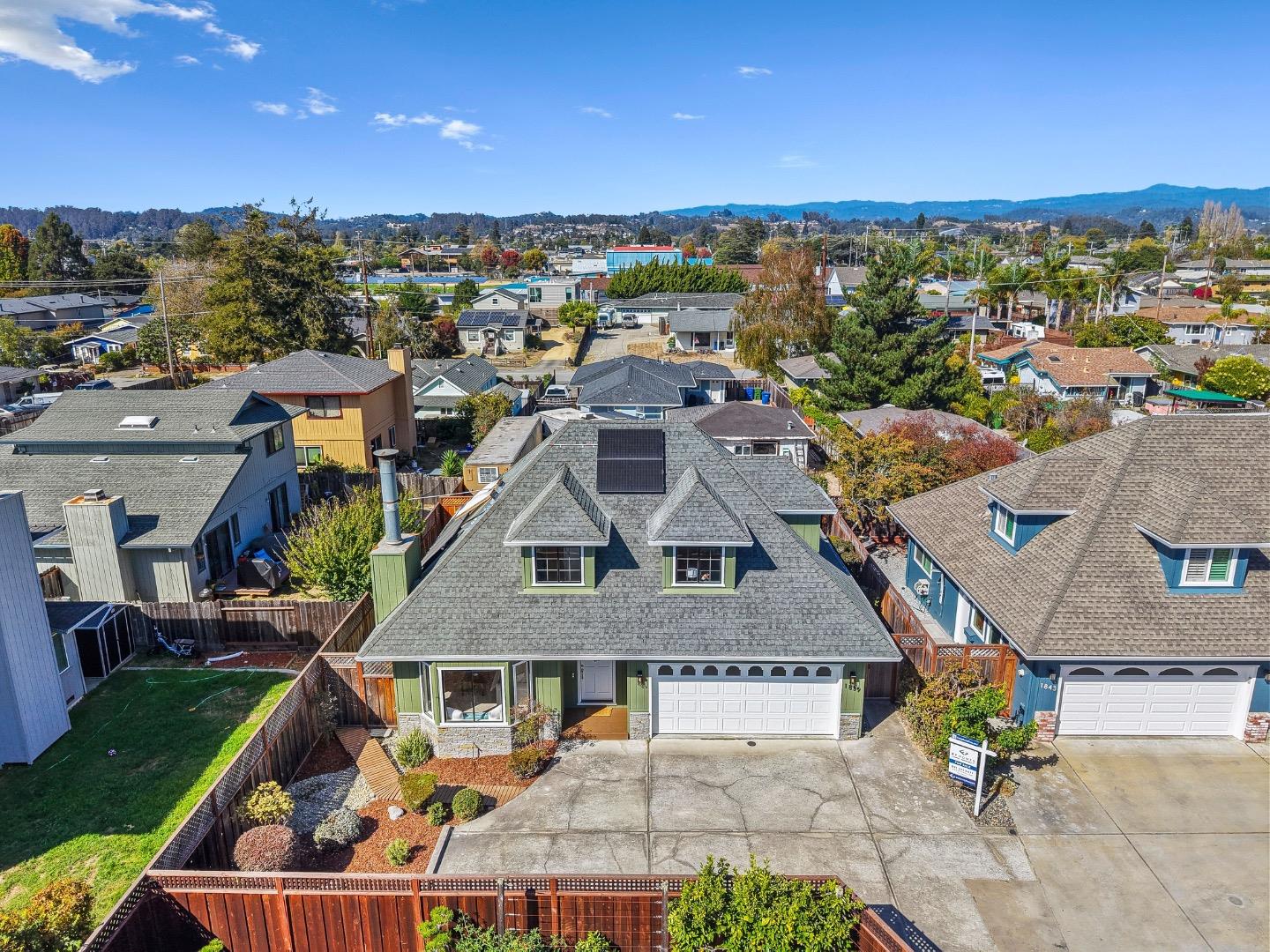 Property photo 38