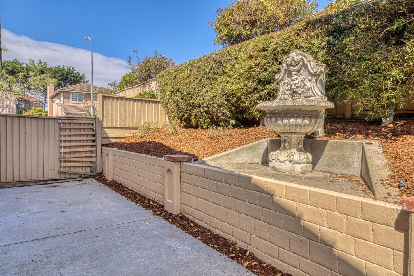 Property photo 48