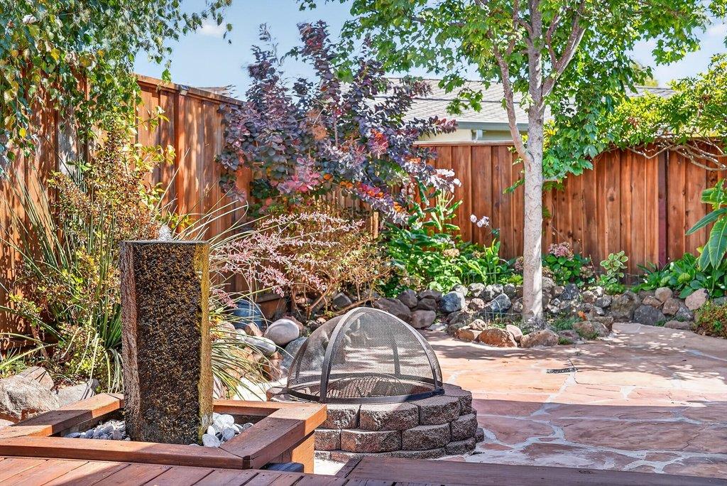 Property photo 43