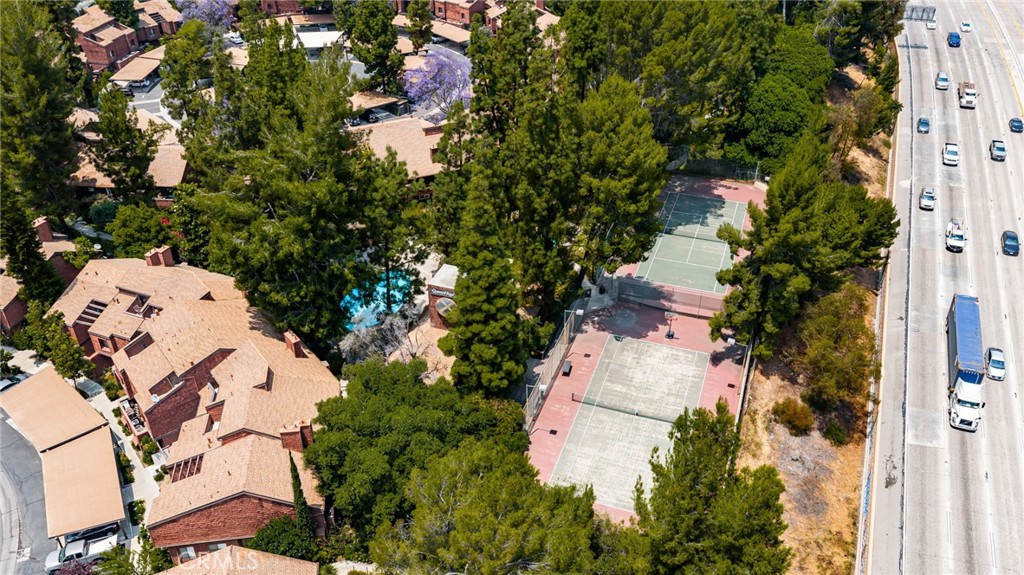 Property photo 44