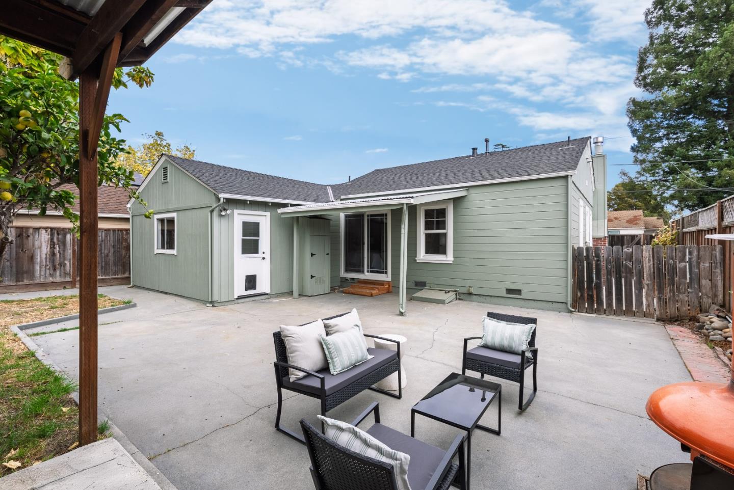 Property photo 43
