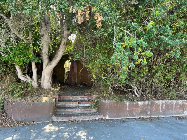 Property photo 35
