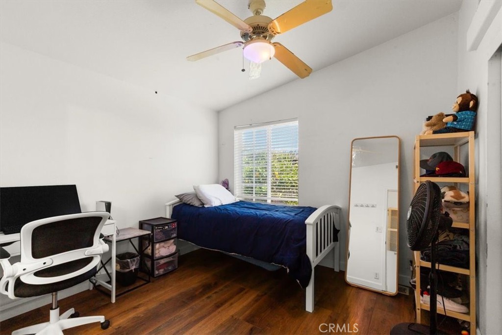 Property photo 32