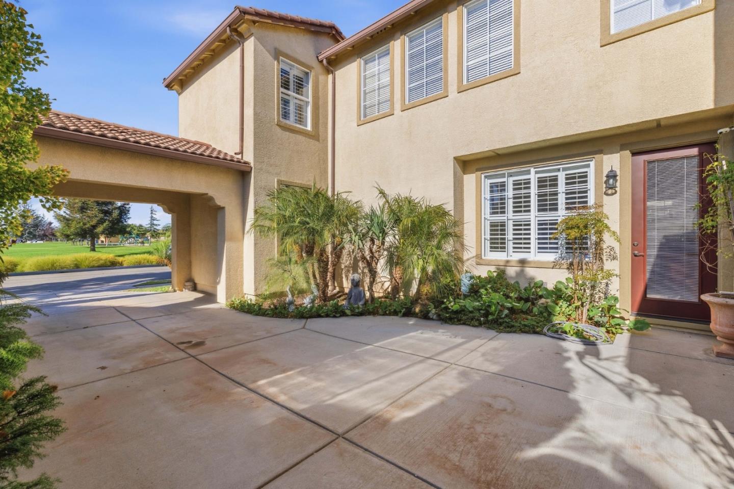 Property photo 34