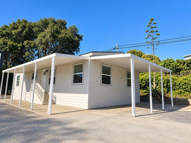 Property photo 32