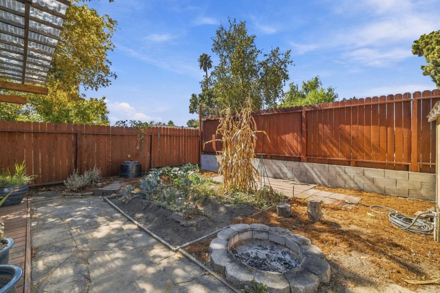Property photo 36