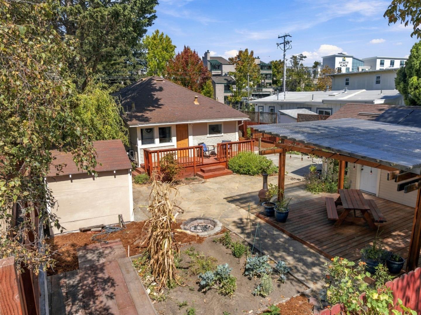 Property photo 44
