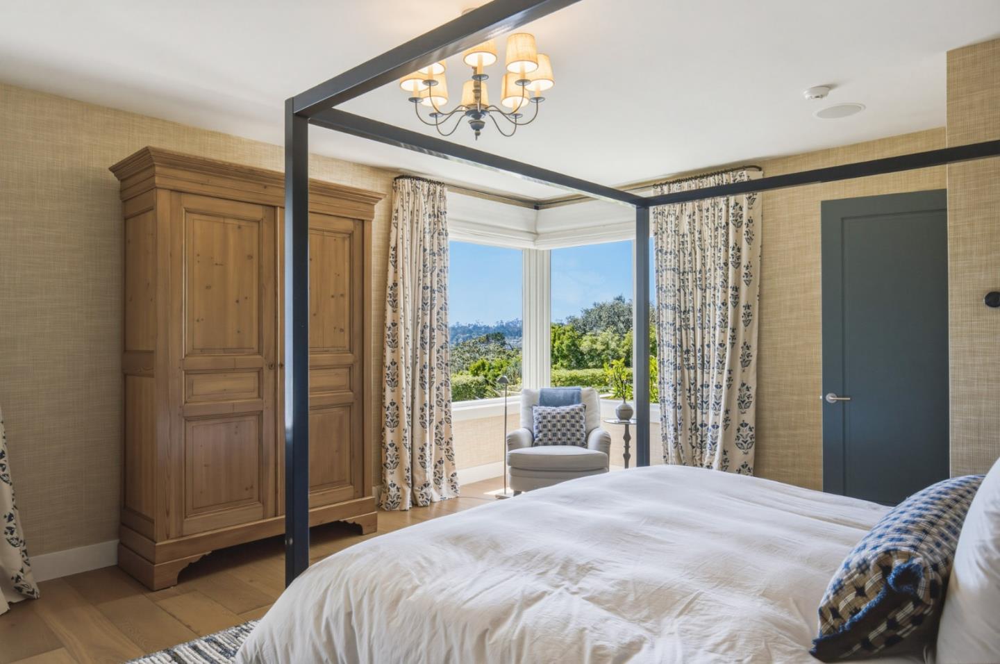 Property photo 33