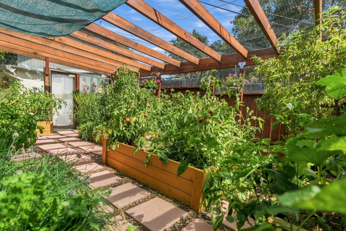 Property photo 32