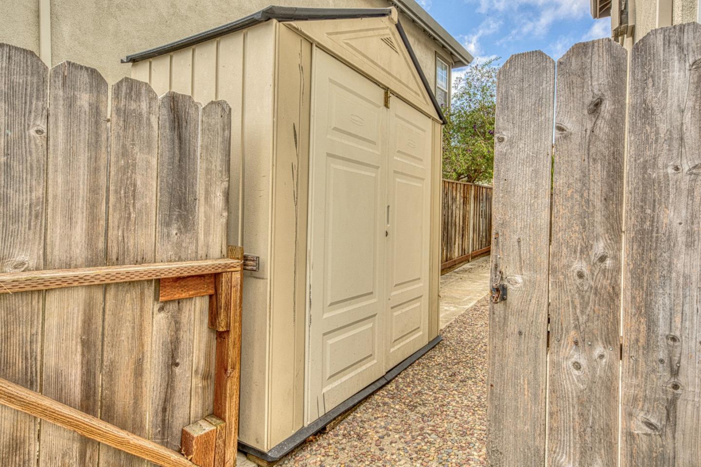 Property photo 46
