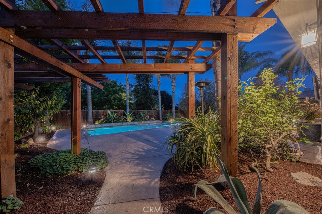 Property photo 32