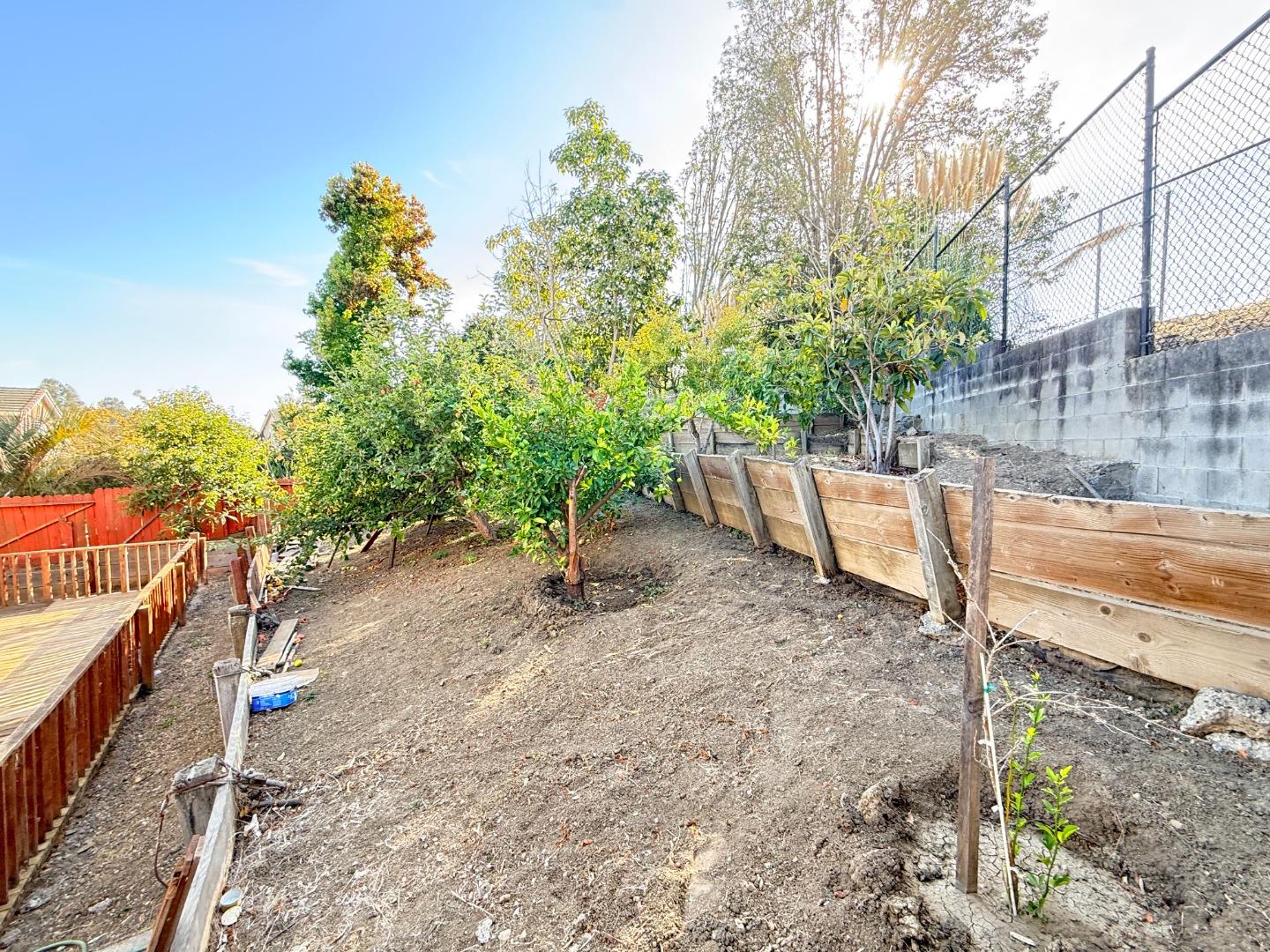 Property photo 25