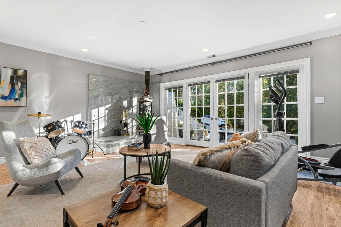 Property photo 44