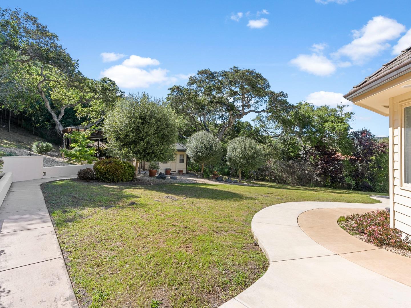 Property photo 31
