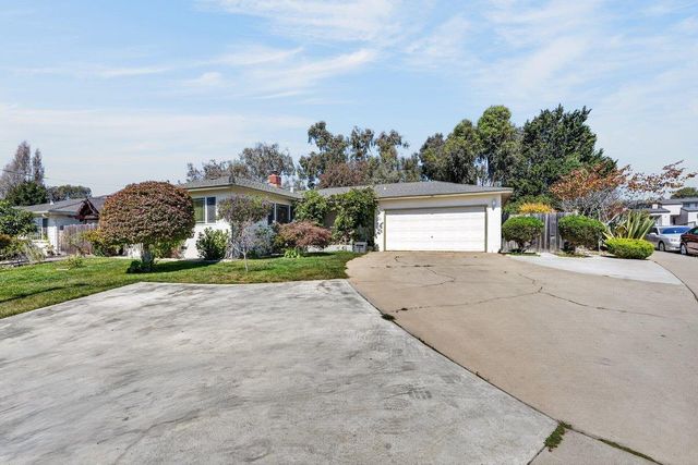 Property photo 44