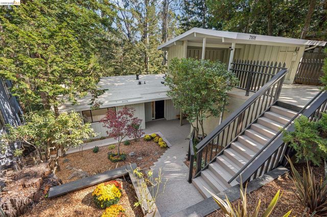 Property photo 25