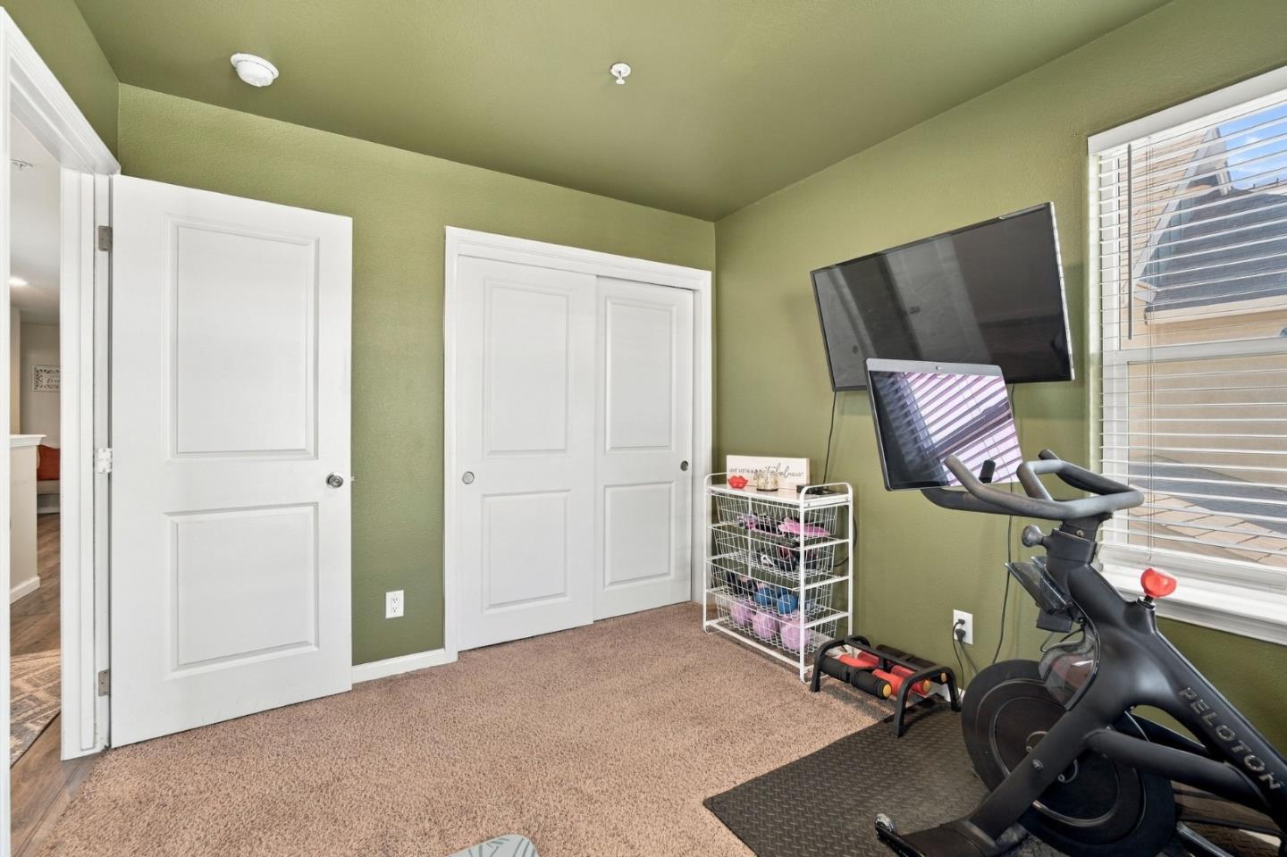 Property photo 42