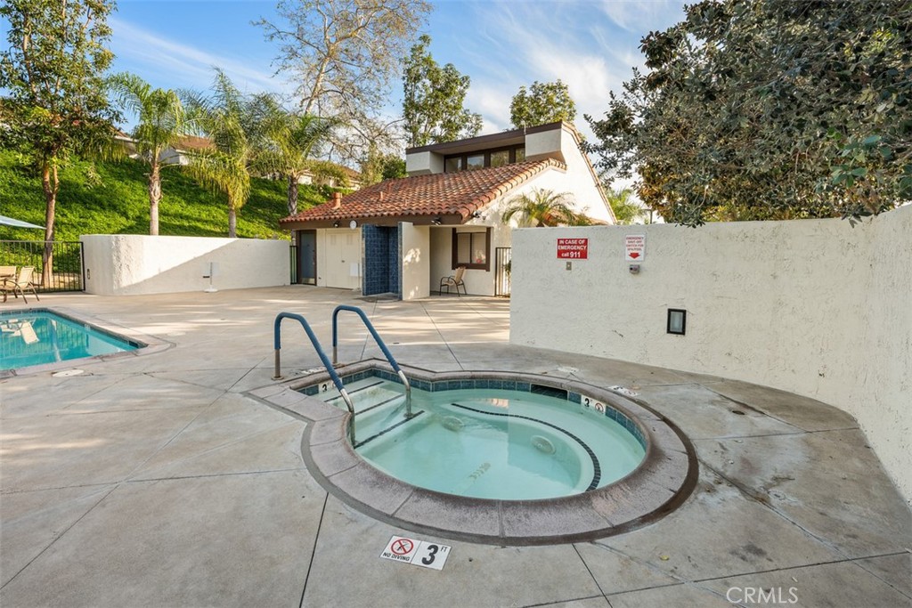 Property photo 35