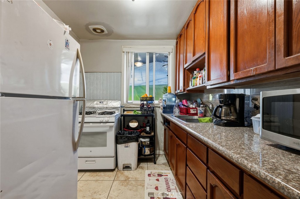 Property photo 46
