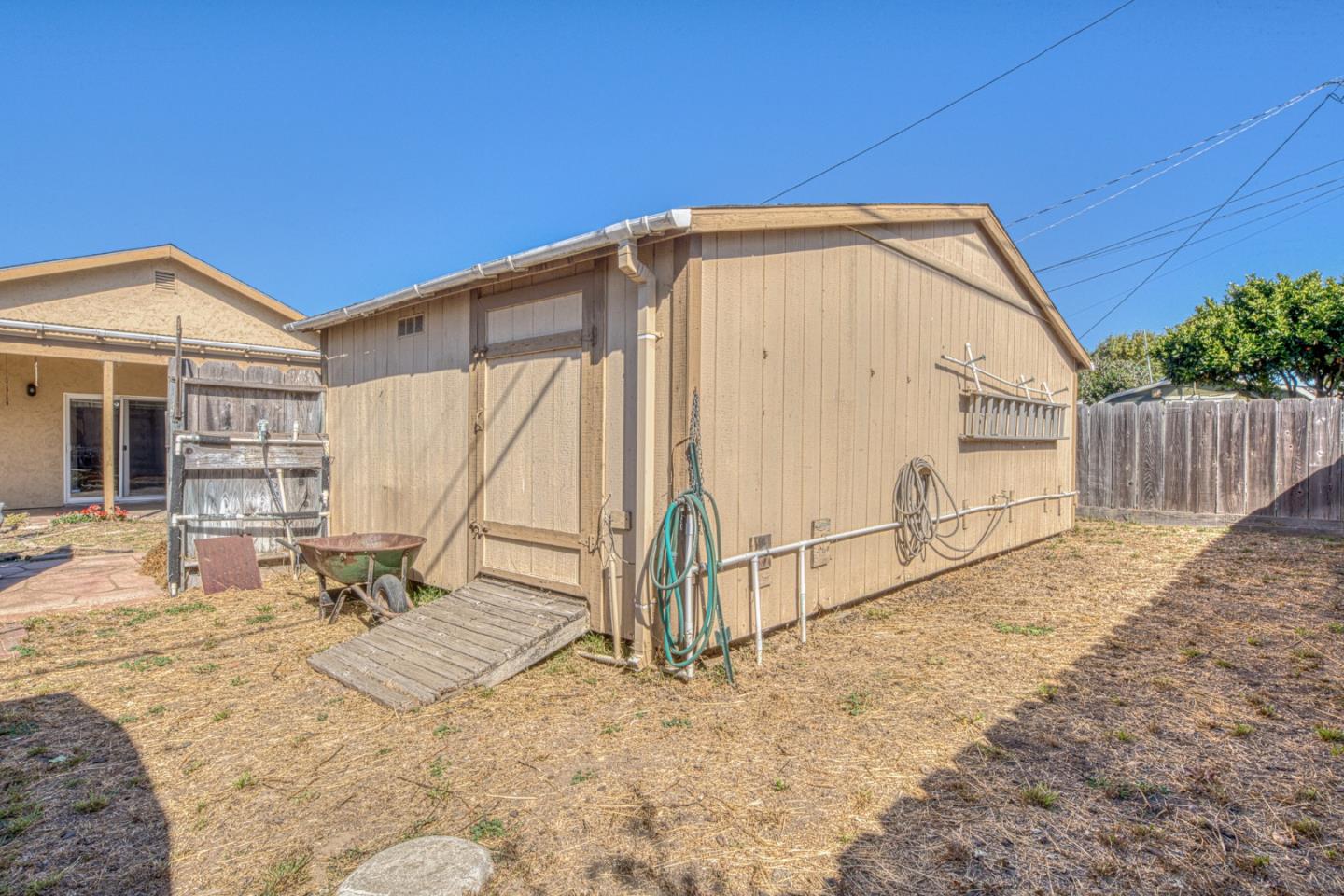 Property photo 34