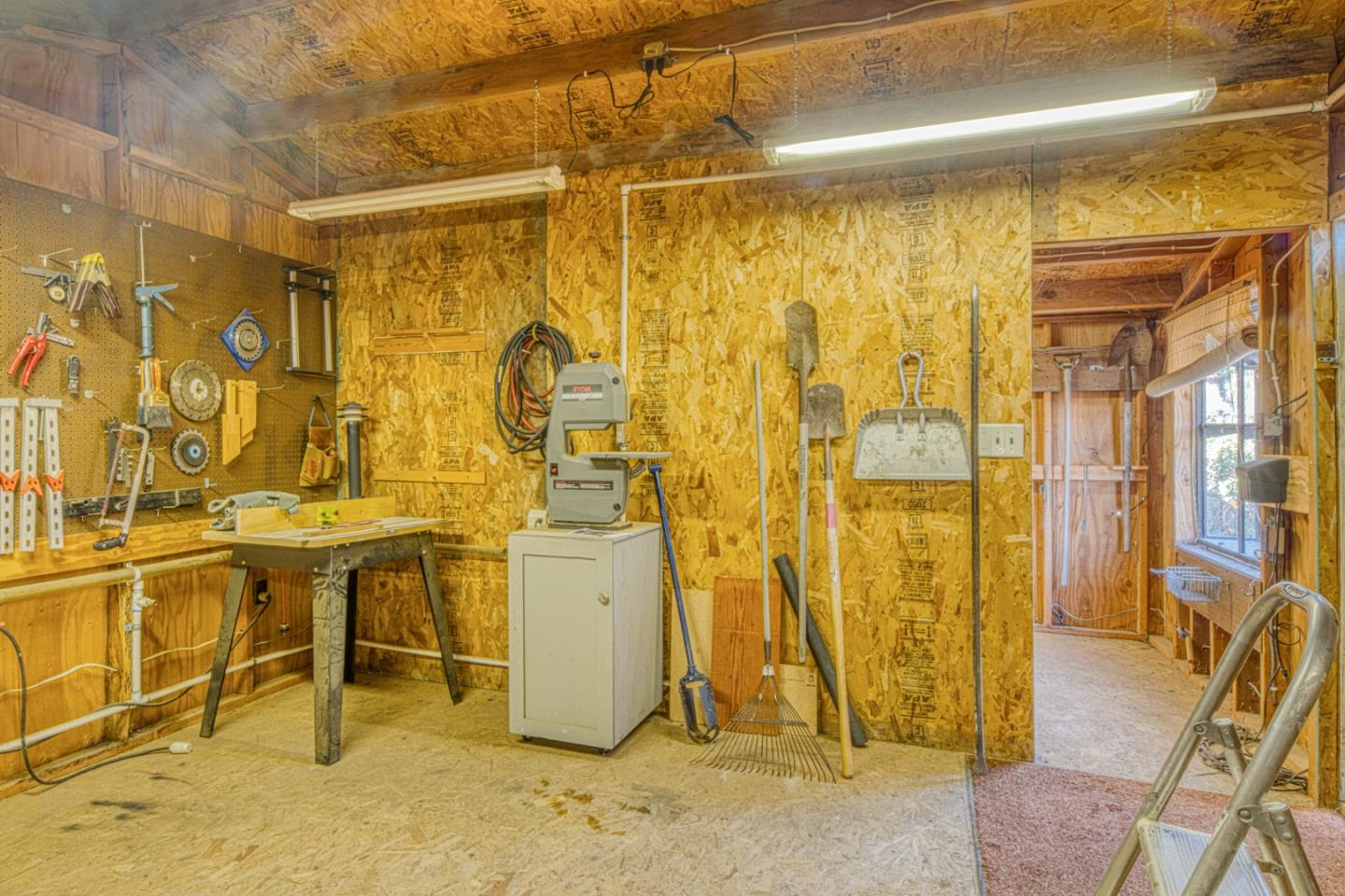 Property photo 37