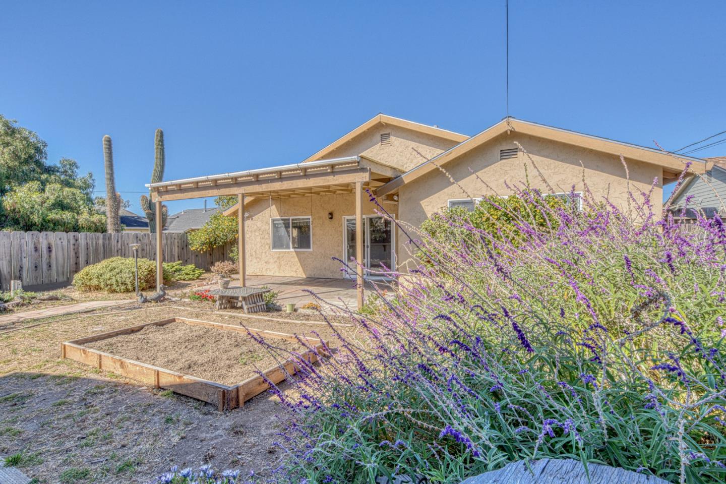 Property photo 42