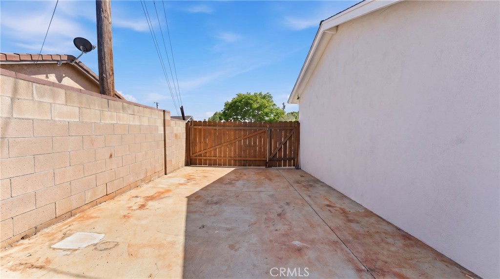 Property photo 40
