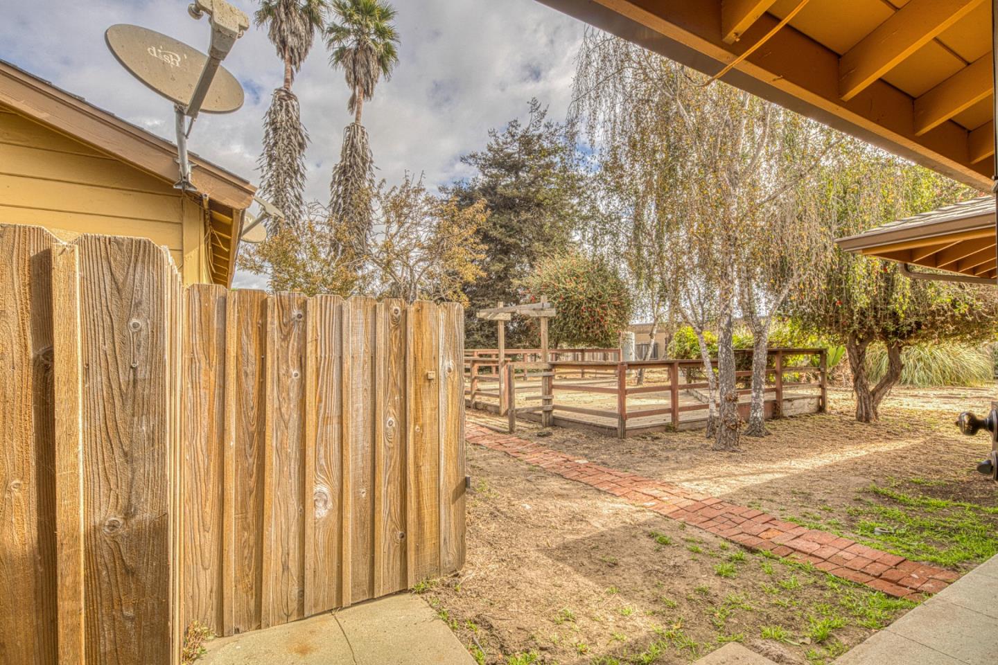 Property photo 36