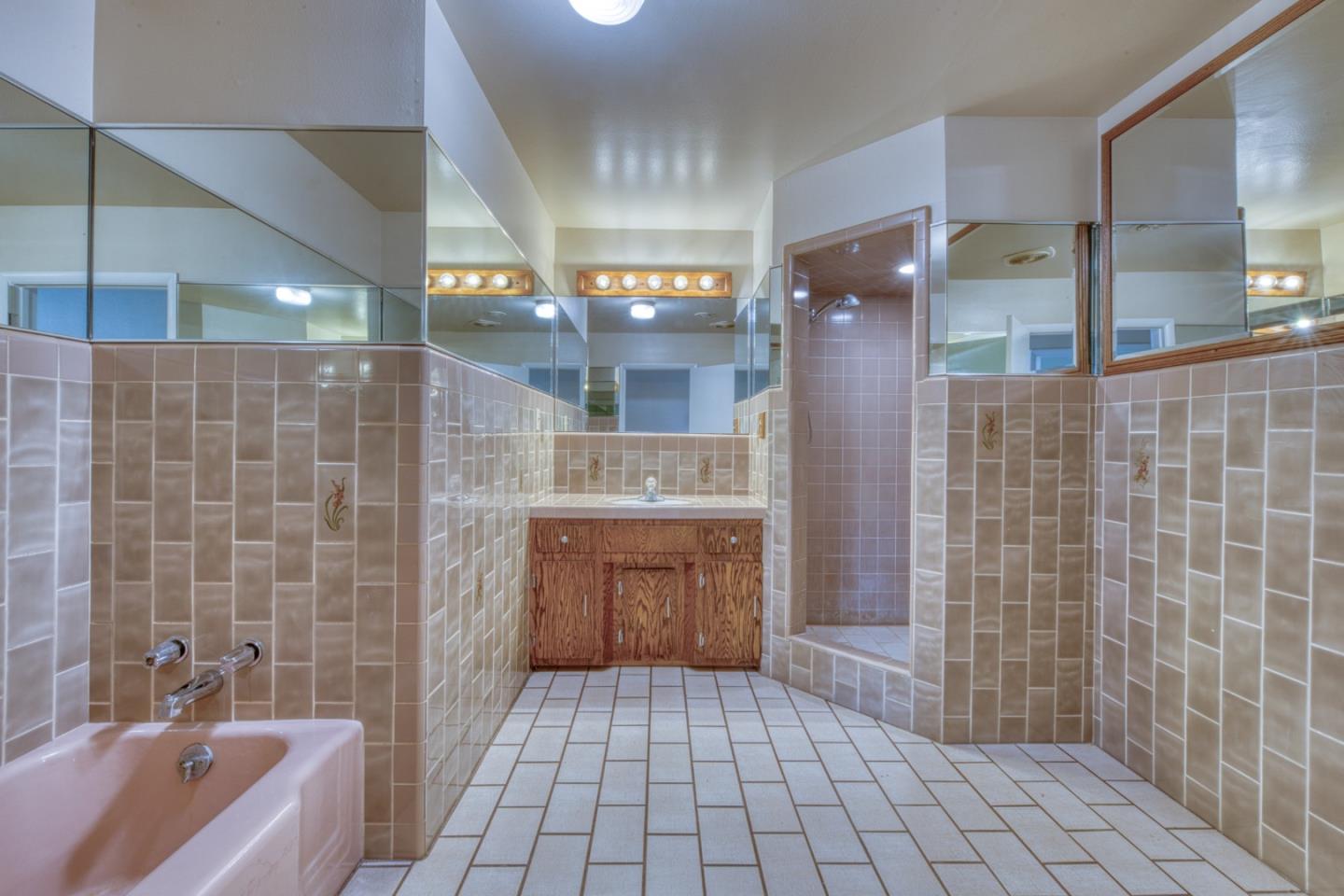 Property photo 48