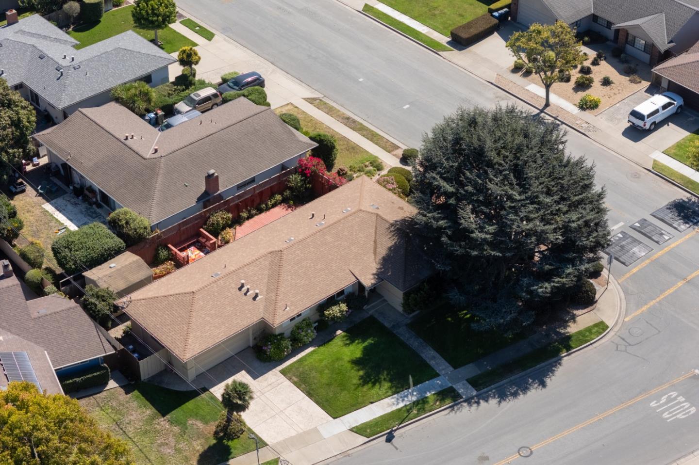 Property photo 33