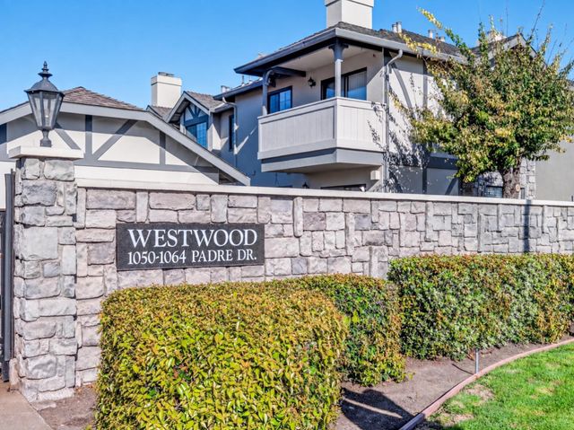 Property photo 44