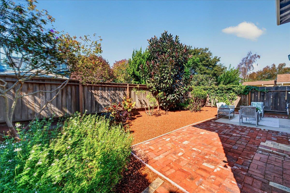 Property photo 38
