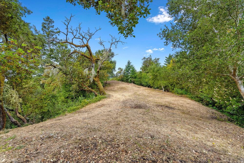 Property photo 37