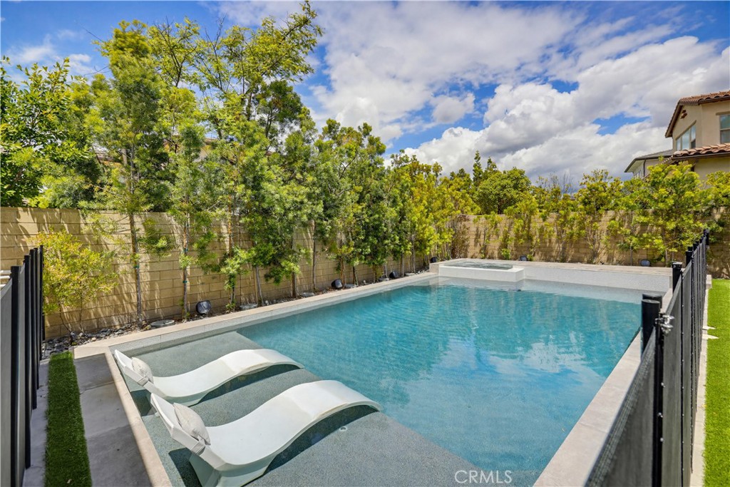 Property photo 46