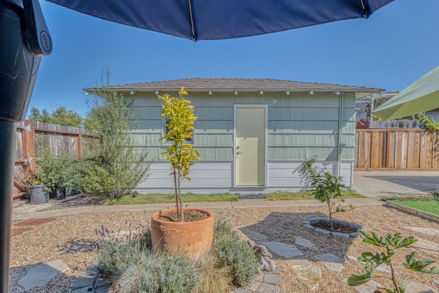 Property photo 36
