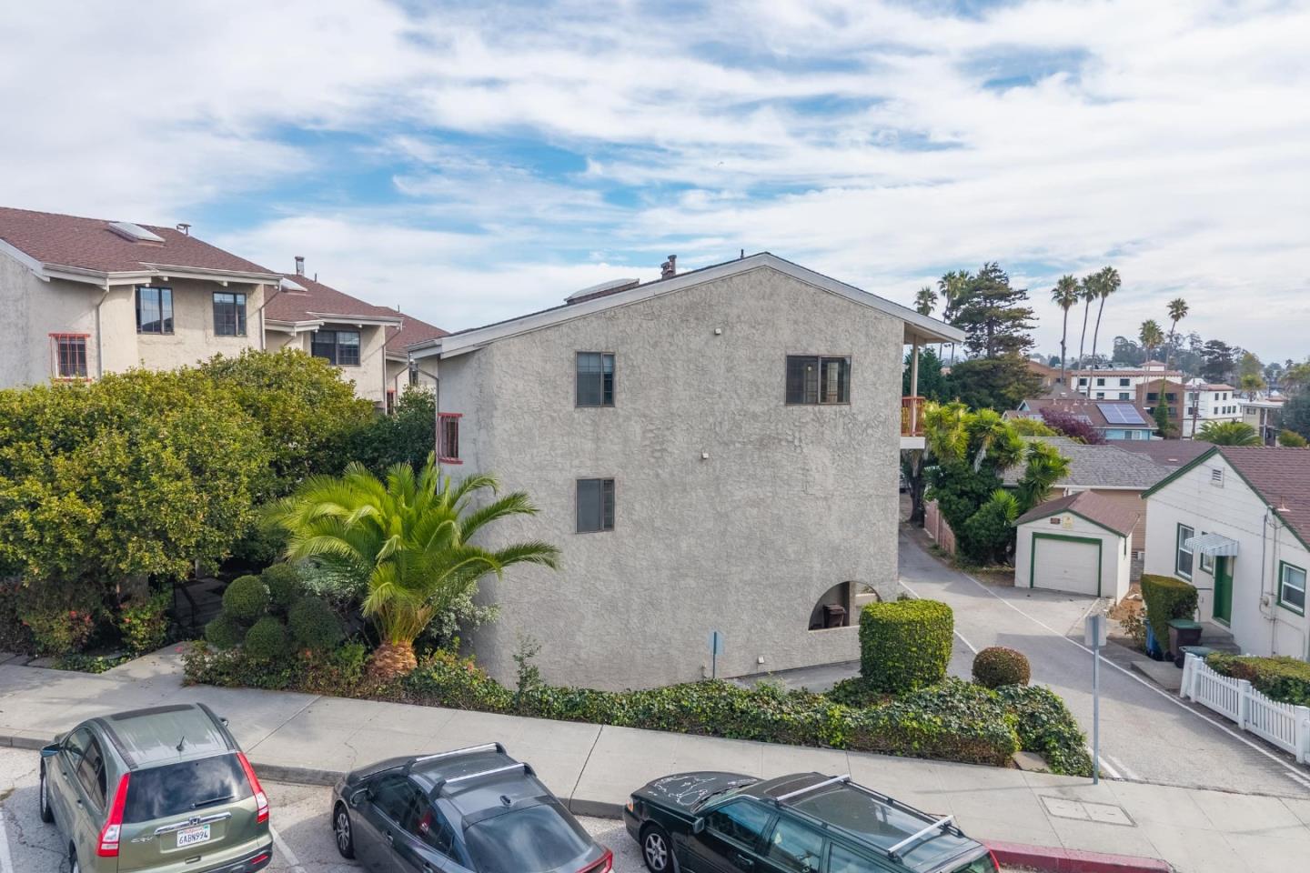 Property photo 31