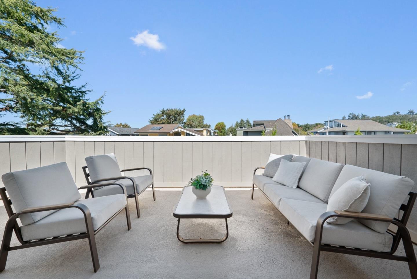 Property photo 50