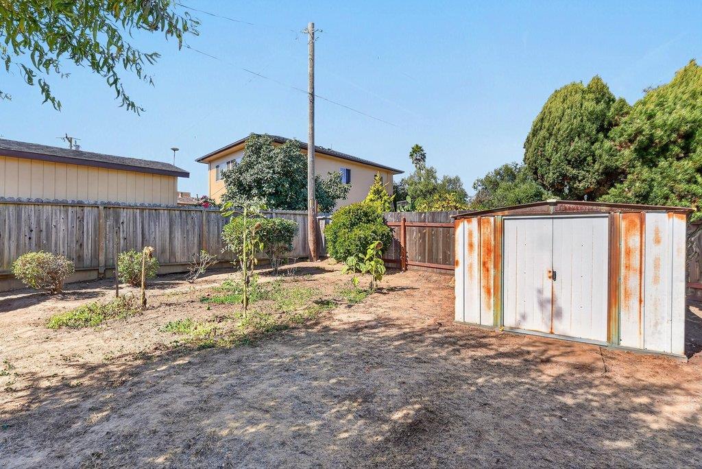 Property photo 40