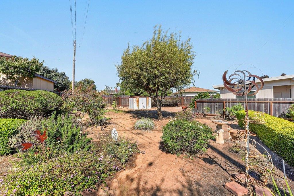 Property photo 43
