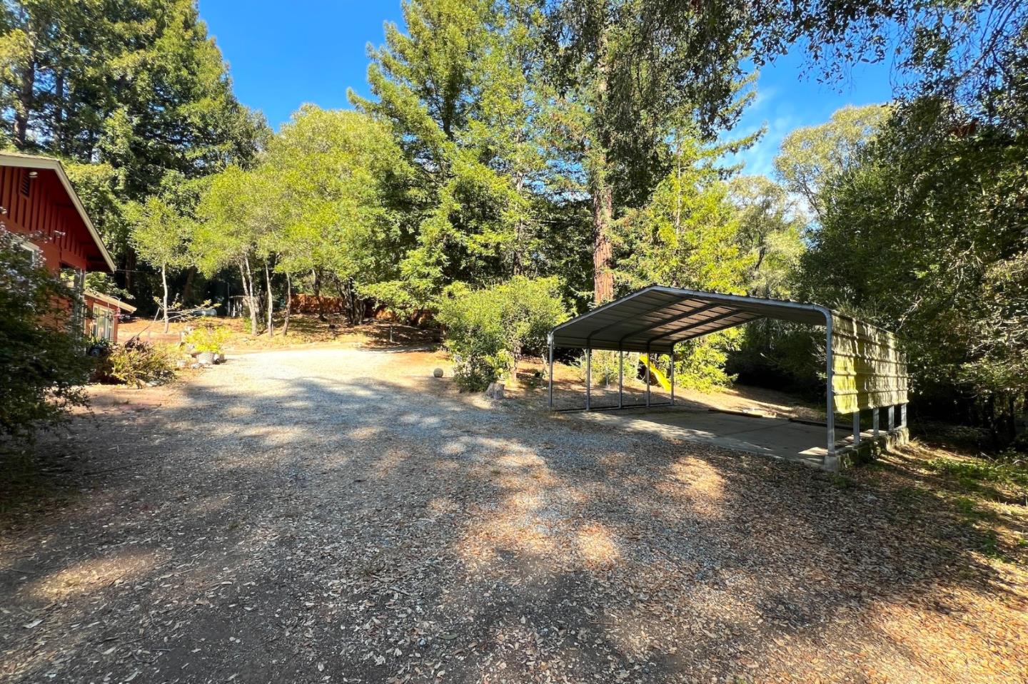 Property photo 44