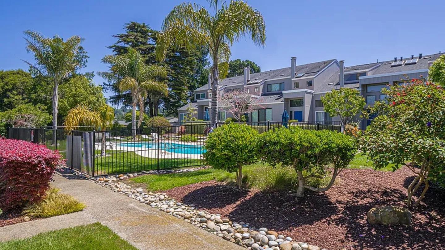 Property photo 31