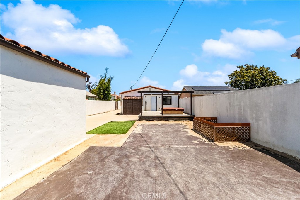 Property photo 38