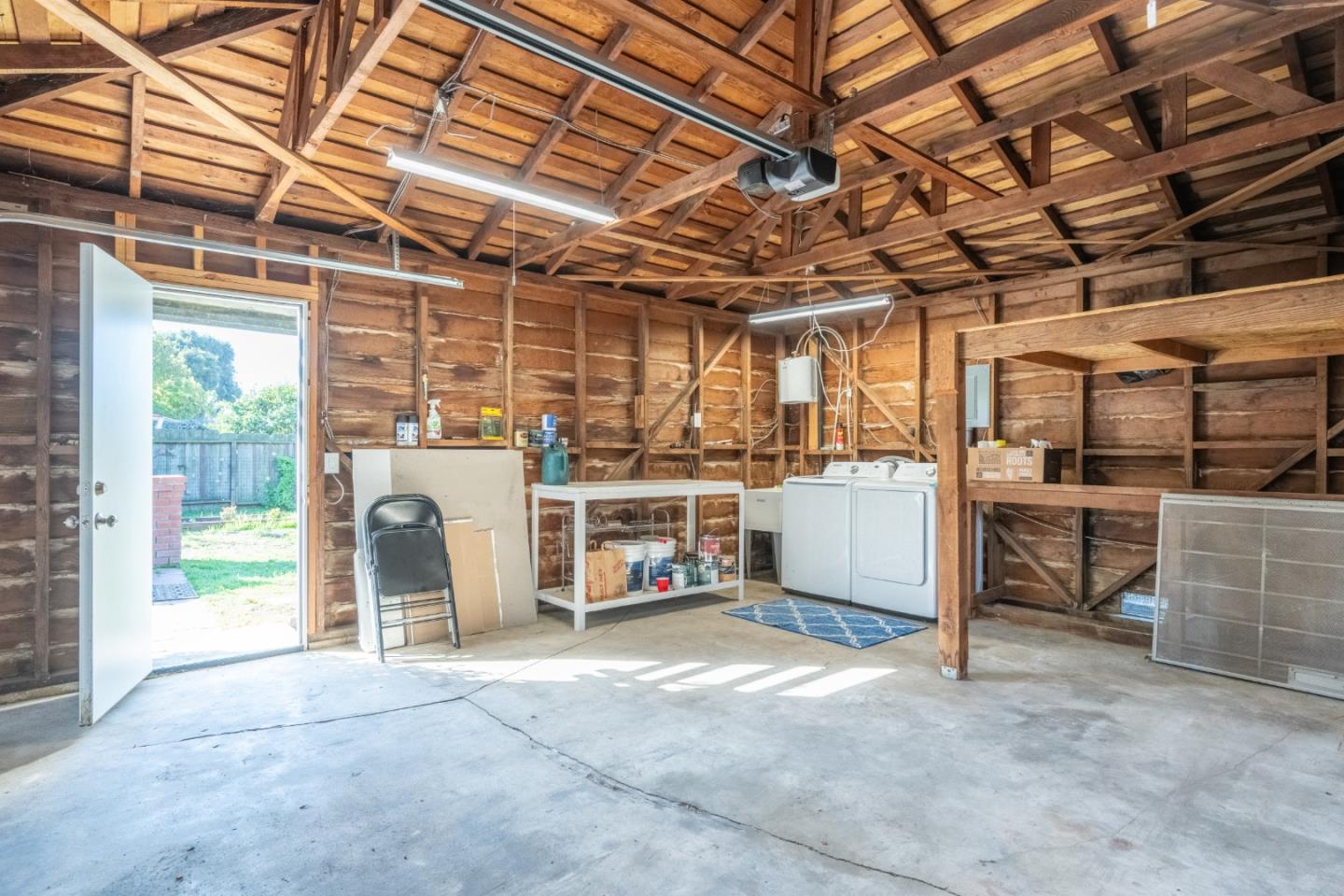 Property photo 31
